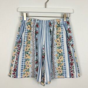 Land N Sea Vintage Floral Strawberry Pajama Shorts Size Small Made in USA